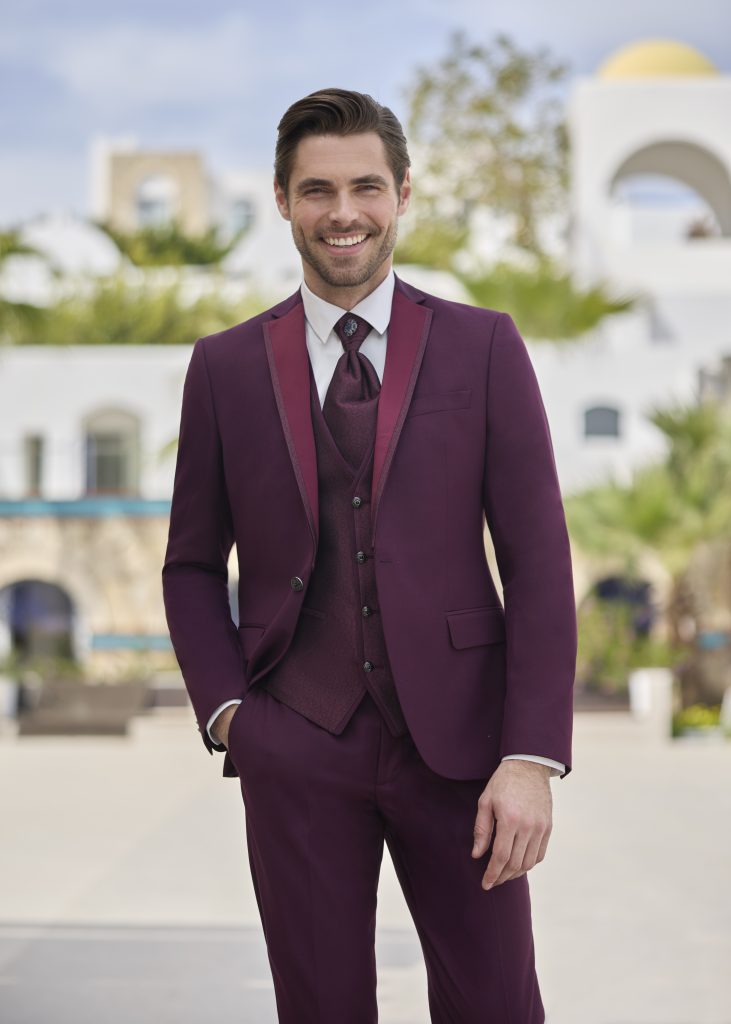 Costume demi-mesure tendance